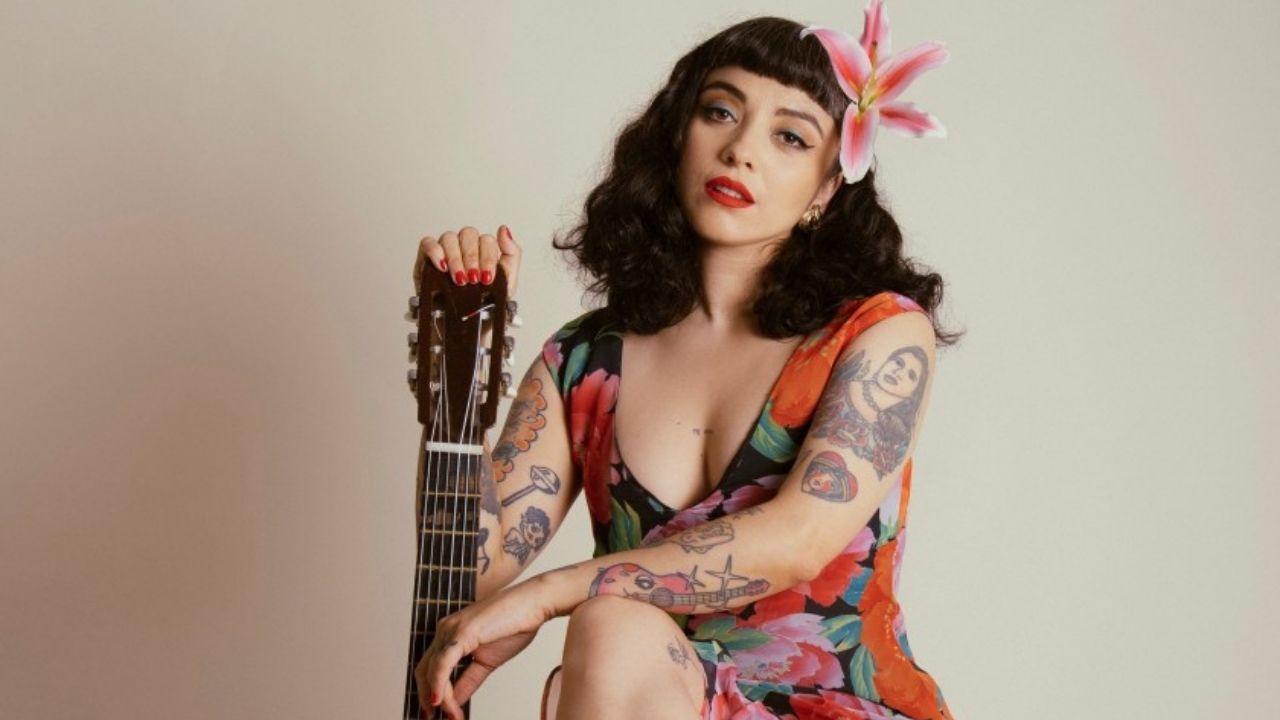 Imagen de '¿Cuándo piensa abortar?', Critican a Mon Laferte por anunciar su embarazo y estar a favor del aborto