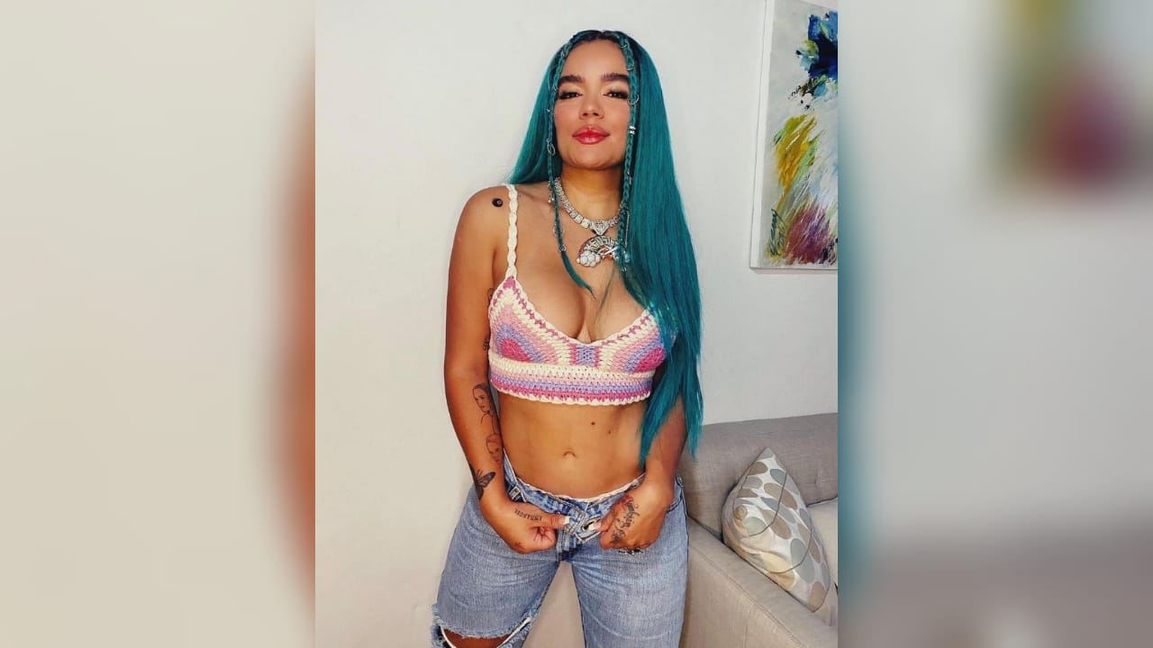 Imagen Principal de Nota: Karol G y la foto desde una bañera con la que alborotó a sus más de 41 millones de seguidores