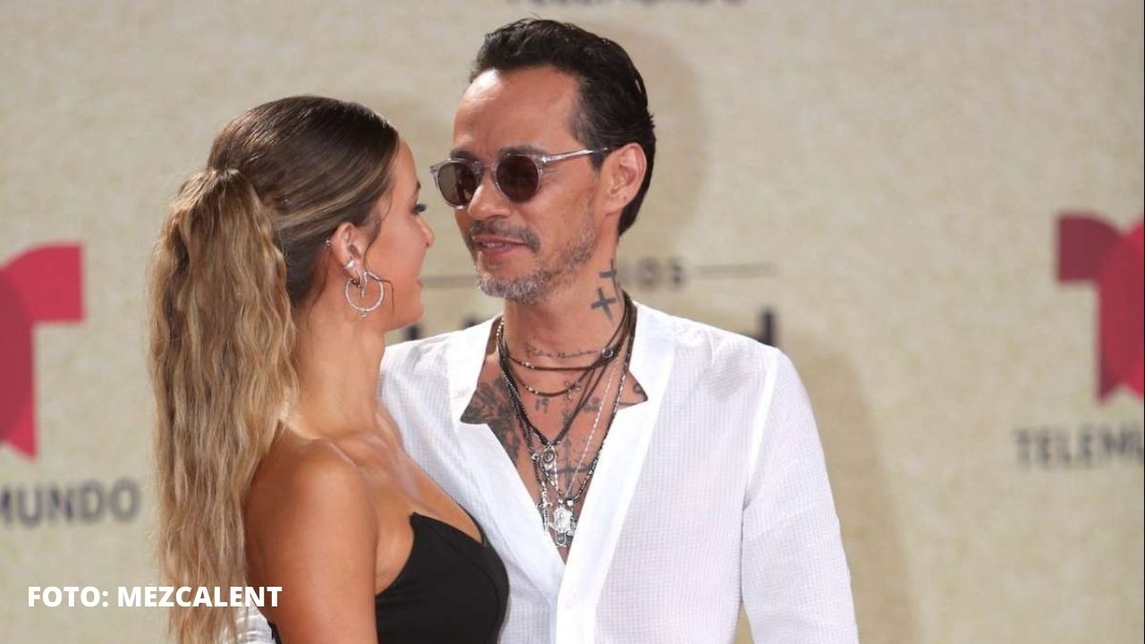 Imagen de Marc Anthony presume a su nueva novia en los Latin Billboard 2021