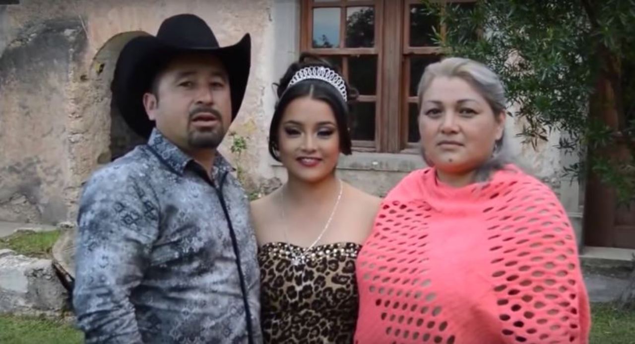Imagen Principal de Nota: Así luce Rubí, la quinceañera mexicana, luego de  5 años de haberse celebrado su fiesta