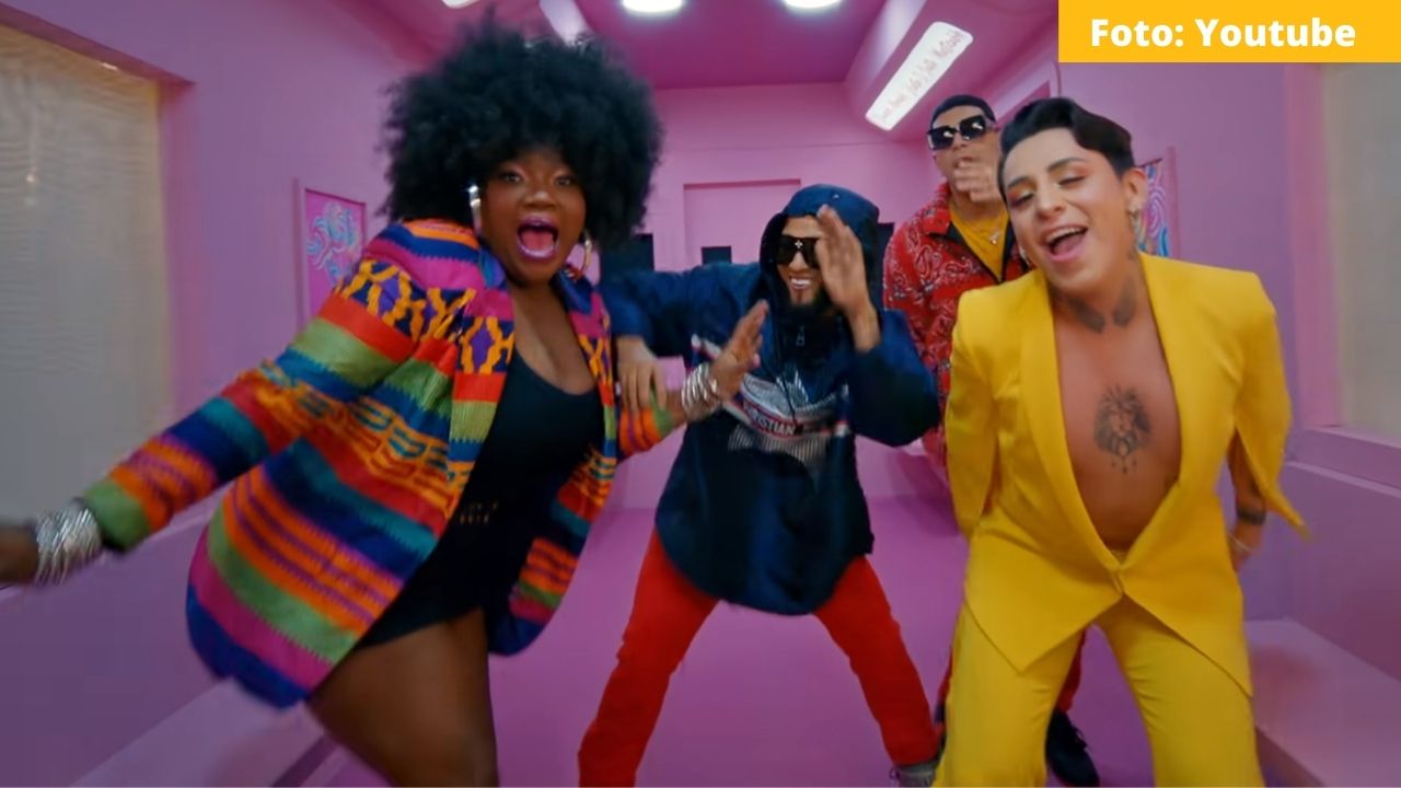 Imagen Principal de Nota: 'Chupable': La Chicky Bombom comparte su candente debut musical junto a El Alfa