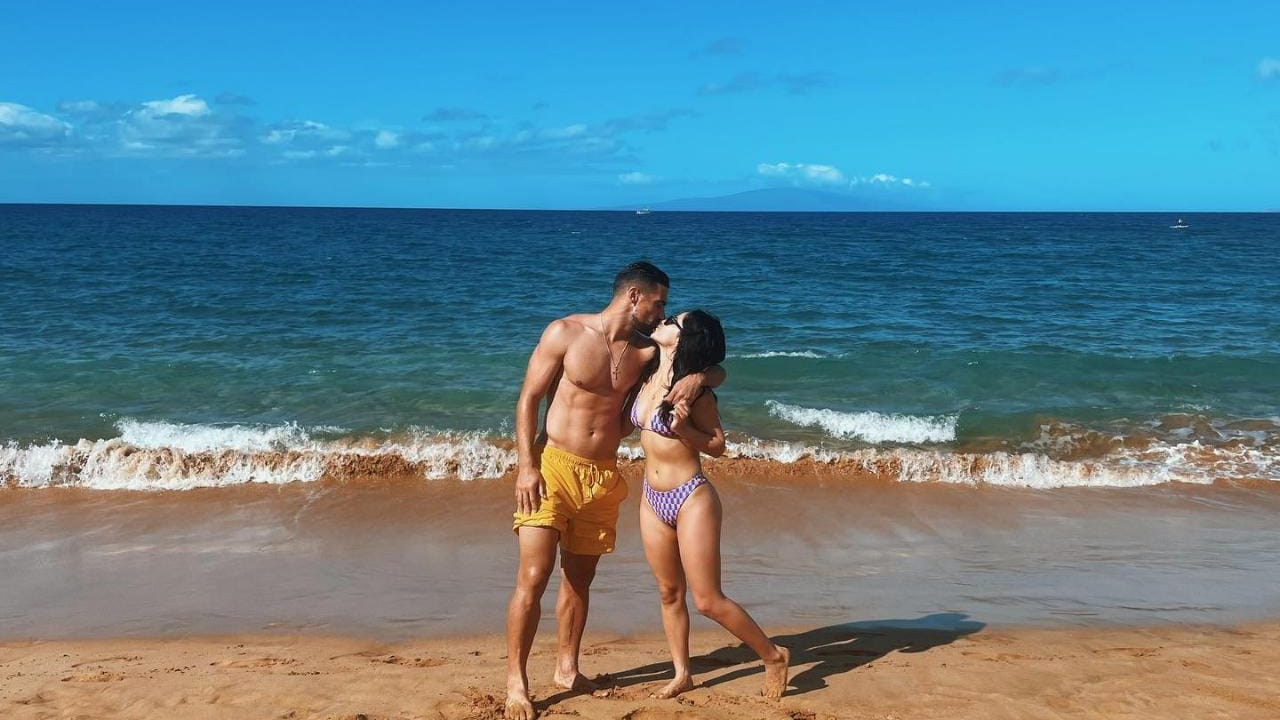 Imagen de Becky G y el futbolista Sebastian Lletget se van de vacaciones y comparten sexys fotos