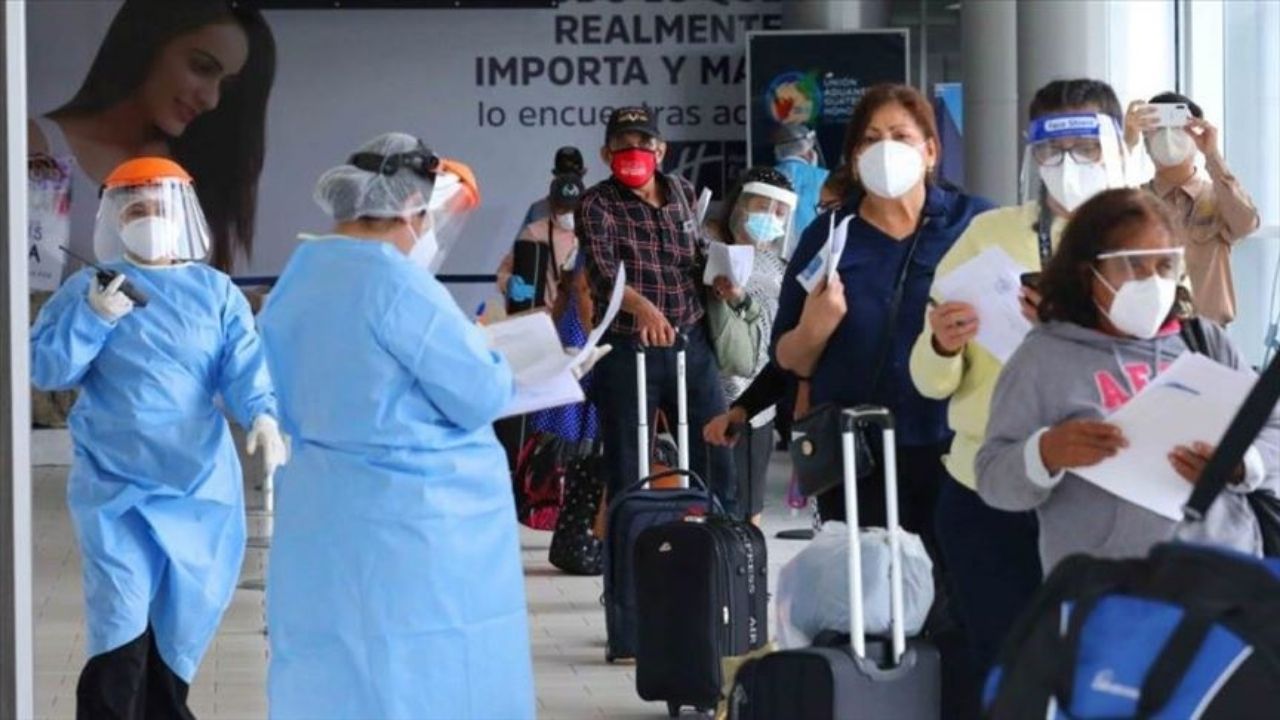 Imagen Principal de Nota: Viajeros que ingresen a Honduras deberán cumplir estos requisitos ante amenaza de ómicron