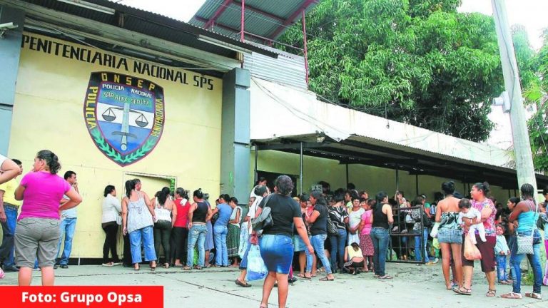 Imagen Principal de Nota: Inicia prueba piloto de visita conyugal en cárceles de Honduras; reos tendrán 30 minutos para estar con su pareja