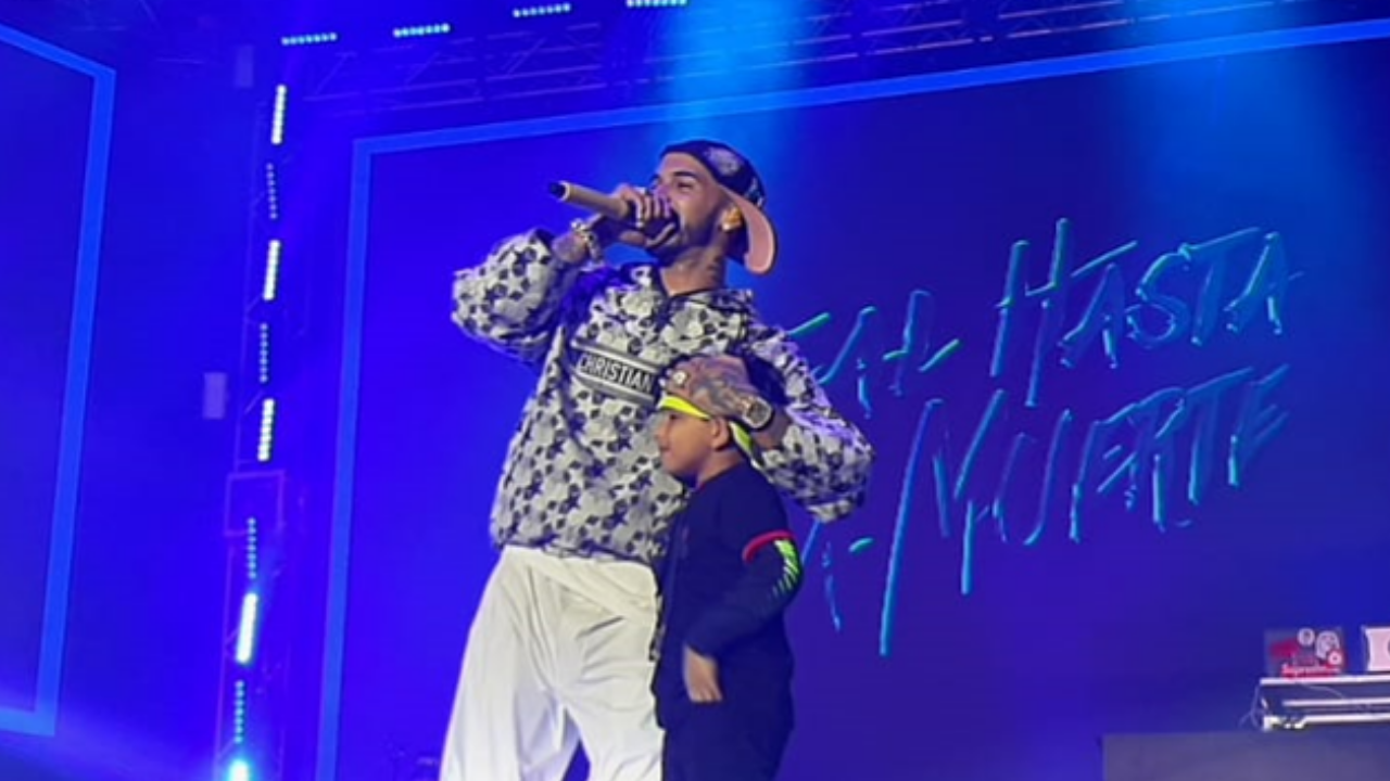 Imagen Principal de Nota: Anuel AA envía fuerte mensaje a colegas con imágenes de su concierto en Honduras
