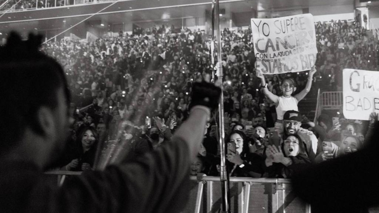 Imagen de Niña en concierto de Bad Bunny: 'Superé el cáncer con ayuda de tu música'
