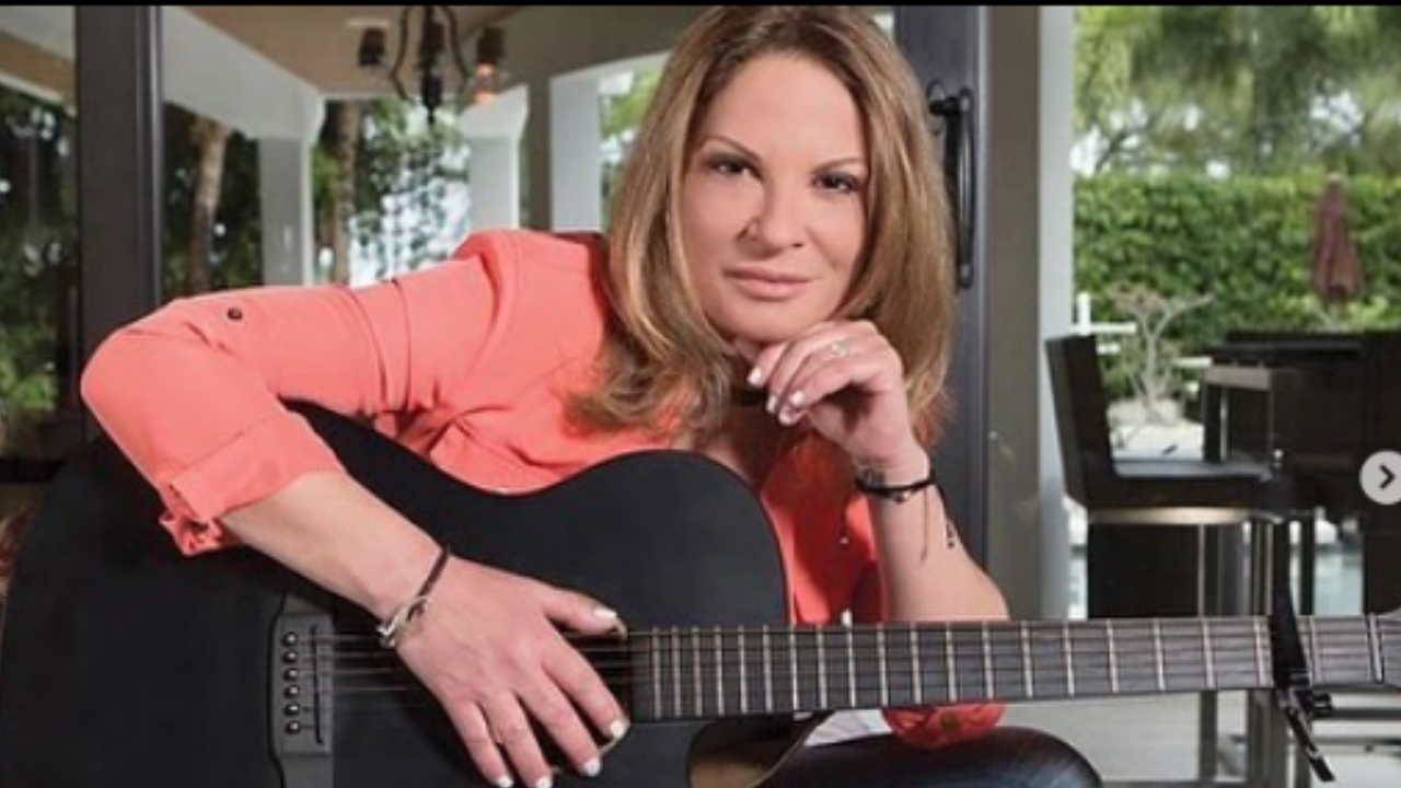 Imagen de Como toda una celebridad, así celebró la doctora Ana María Polo sus 63 años