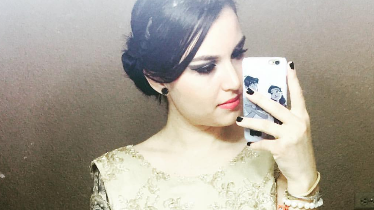 Imagen Principal de Nota: Hondureña Cedelia Varela eleva la temperatura con atrevidas fotos como Dios la trajo al mundo