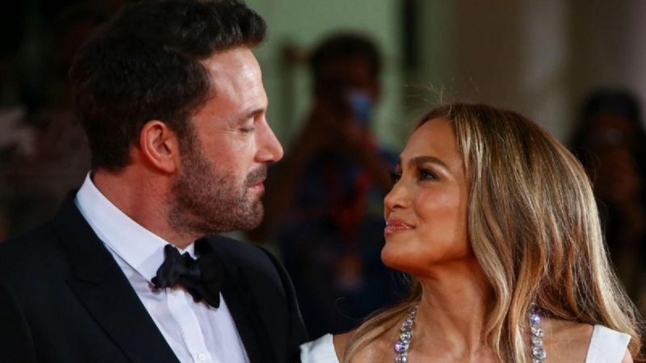Imagen Principal de Nota: La curiosa cláusula sexual en el acuerdo prenupcial de JLo y Ben Affleck