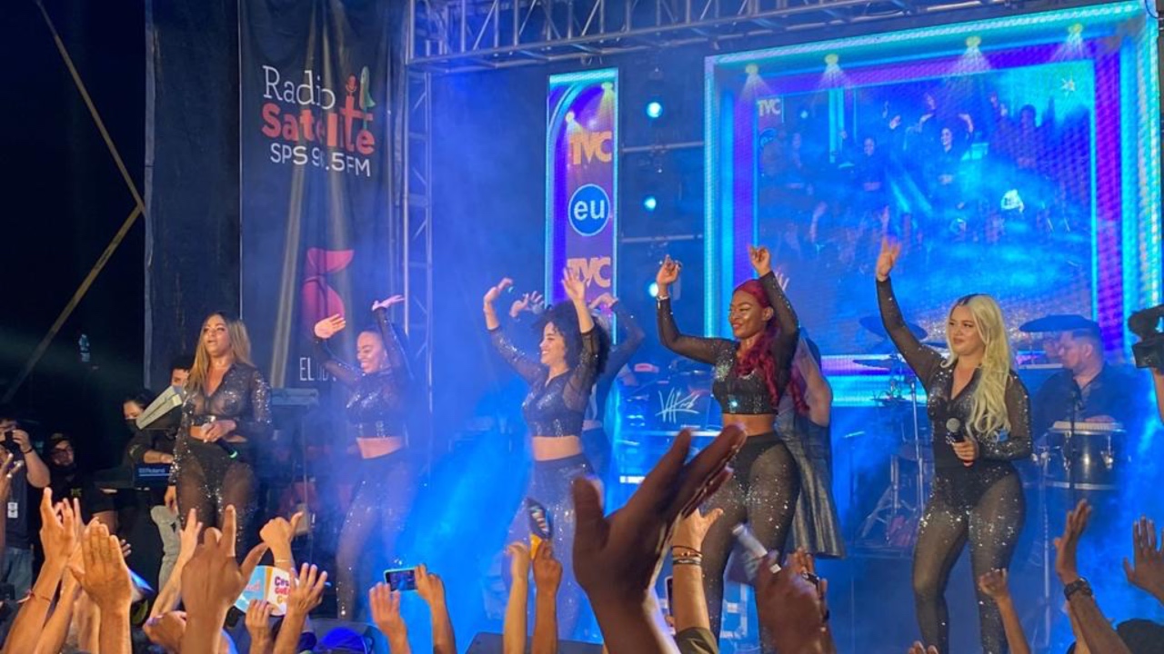 Imagen de Las Chicas Rolands pusieron a bailar a todos en la Feria Juniana 2022