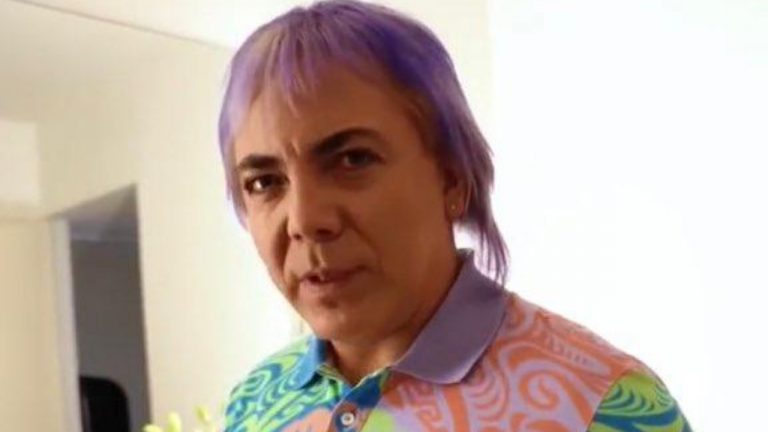Imagen Principal de Nota: Cristian Castro sorprende a todos con polémico look