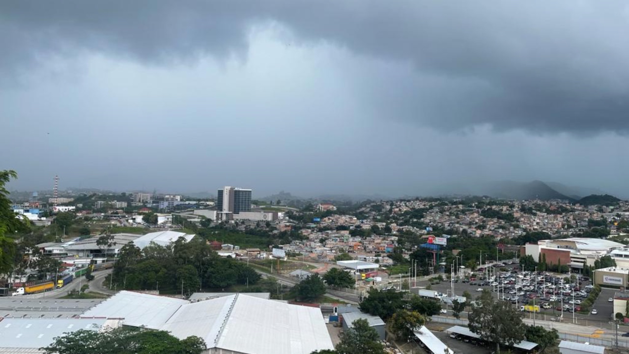 Imagen Principal de Nota: ¿Se esperan lluvias para este domingo?, esto pronostica Cenaos