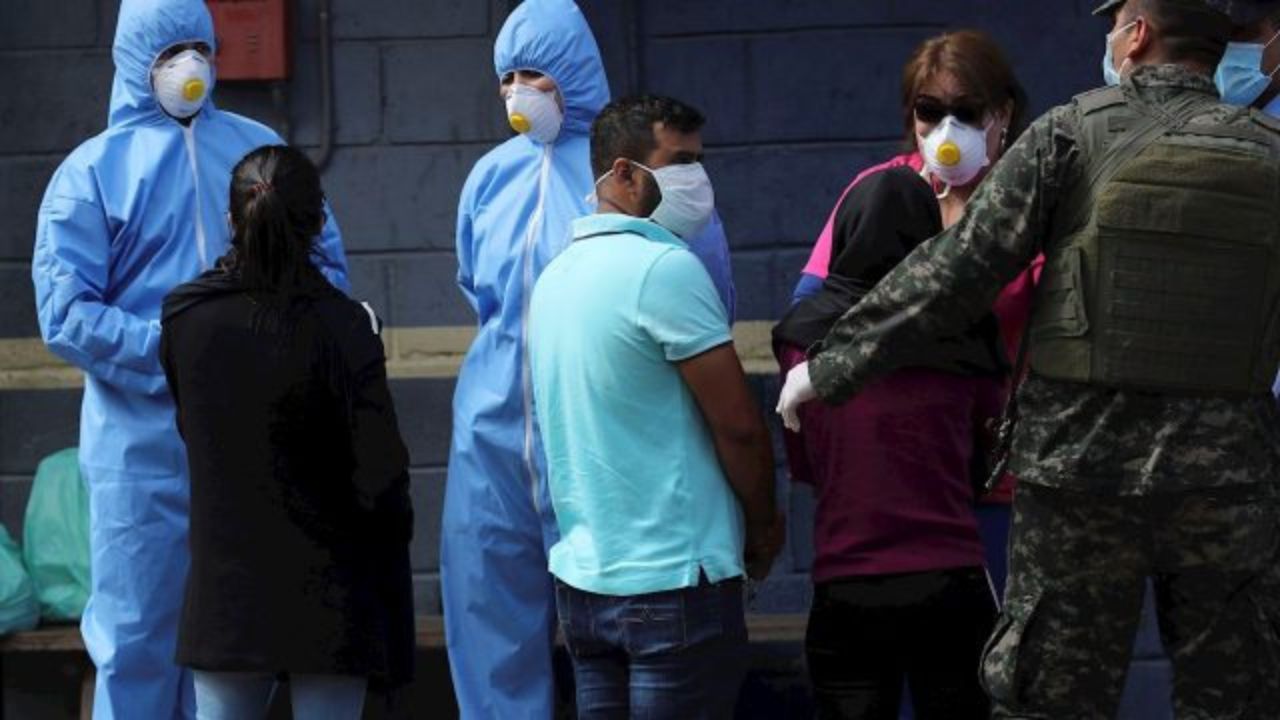 Imagen Principal de Nota: ¡Atención! Estos son los síntomas de la variante ómicron que ya circula en Honduras