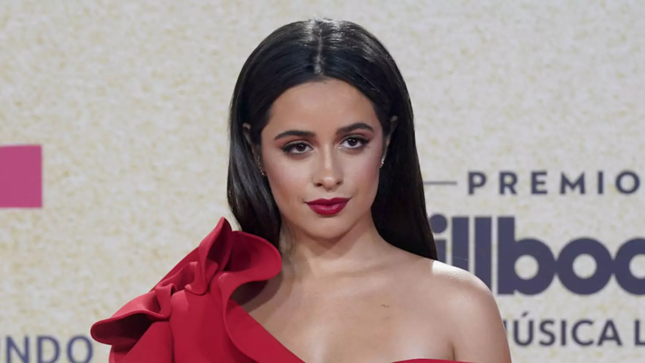Imagen Principal de Nota: Camila Cabello estrena nuevo romance con famoso empresario