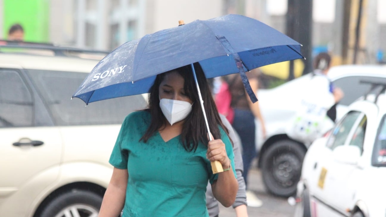 Imagen Principal de Nota: Extienden alerta amarilla para Santa Bárbara y verde para 10 departamentos de Honduras