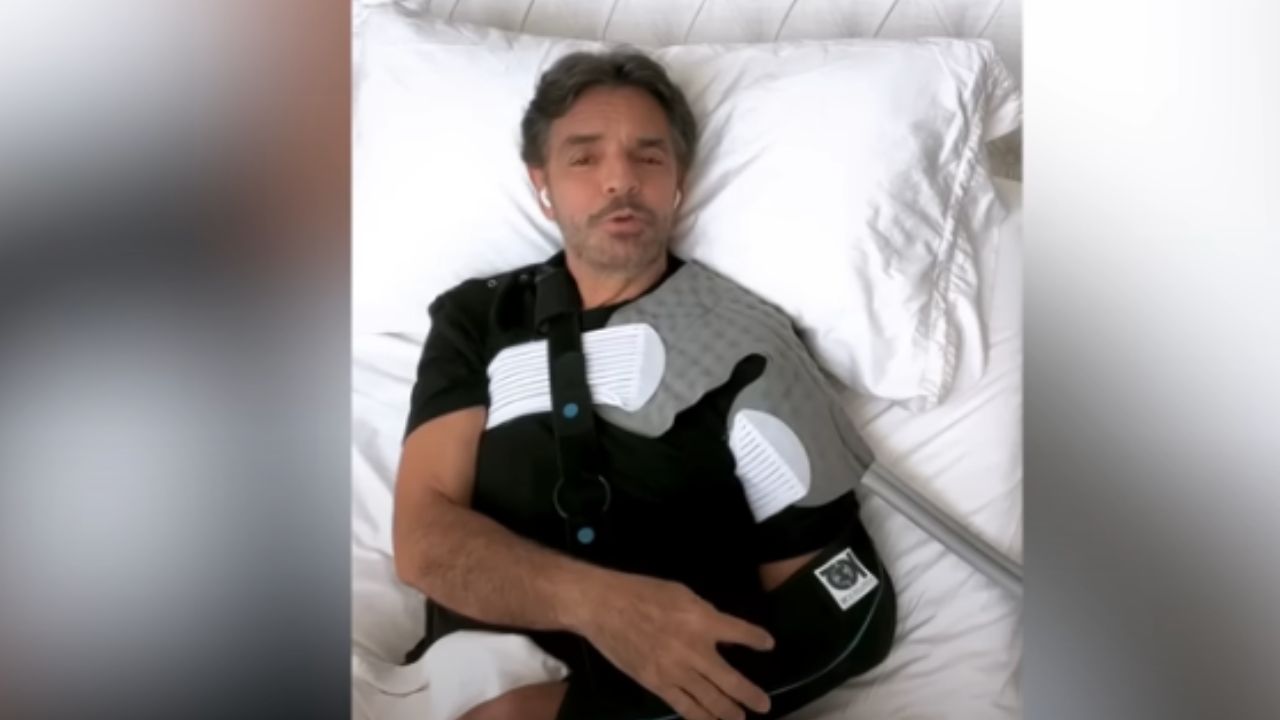 Imagen de Eugenio Derbez reaparece y revela que por realizar un reto rival sufrió una grave lesión: ‘No aguantaba el dolor’
