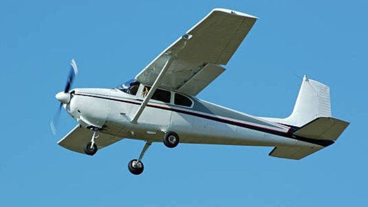 Imagen Principal de Nota: Avioneta desaparece mientras sobrevolaba Islas de la Bahía