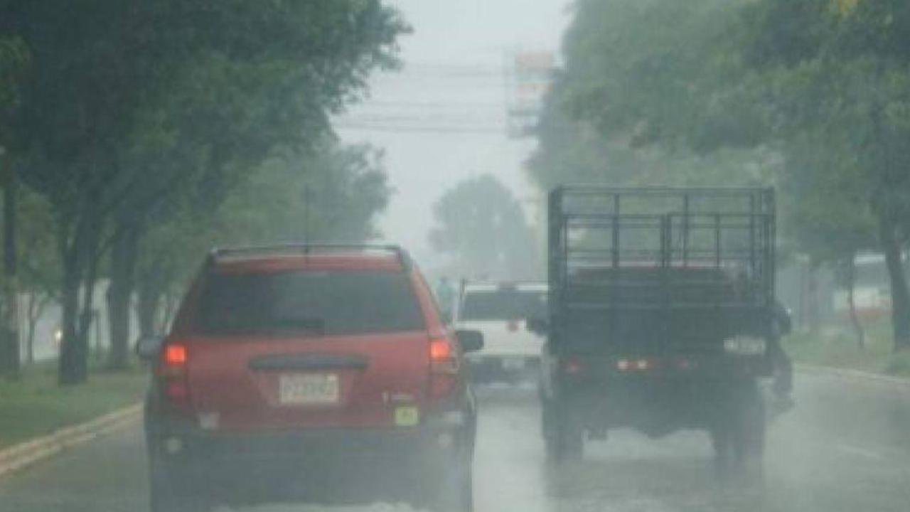 Imagen Principal de Nota: Más lluvias para este lunes pronostica Copeco