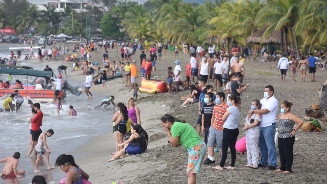 Imagen de Gobierno anuncia nuevas fechas del feriado de Semana Santa; estos empleados no descansarán