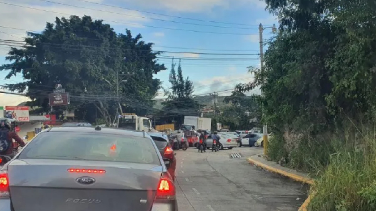 Imagen de Reanudarán trabajos de ampliación del tercer carril en la salida al sur de Tegucigalpa