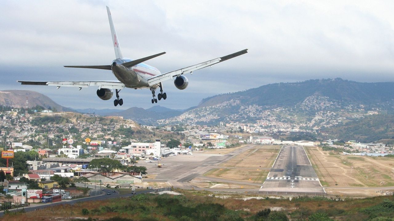 Imagen de Gobierno busca reactivar vuelos regionales en el aeropuerto Toncontín