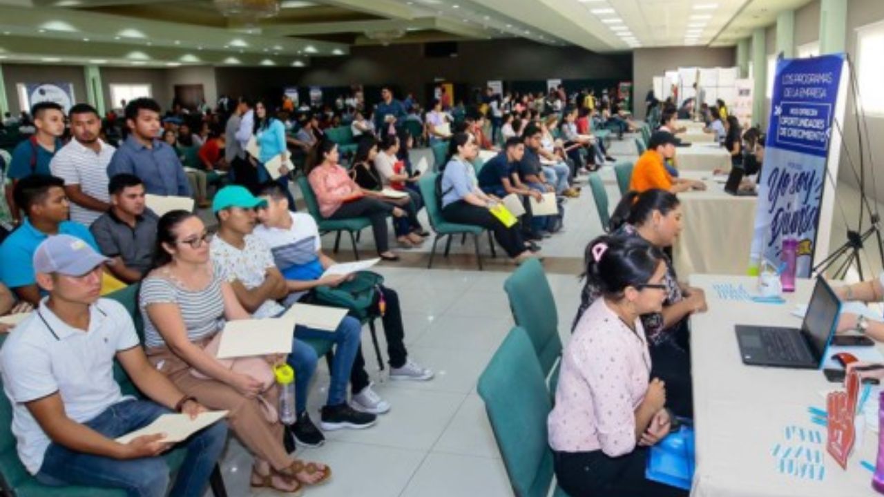 Imagen Principal de Nota: Ofrecerán mil plazas inmediatas en feria de empleo en el norte de Honduras