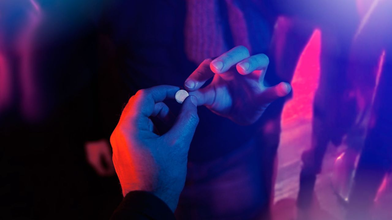 Imagen Principal de Nota: 'Fiestas de éxtasis' en Honduras convocadas por redes sociales, alertan a la Policía Nacional