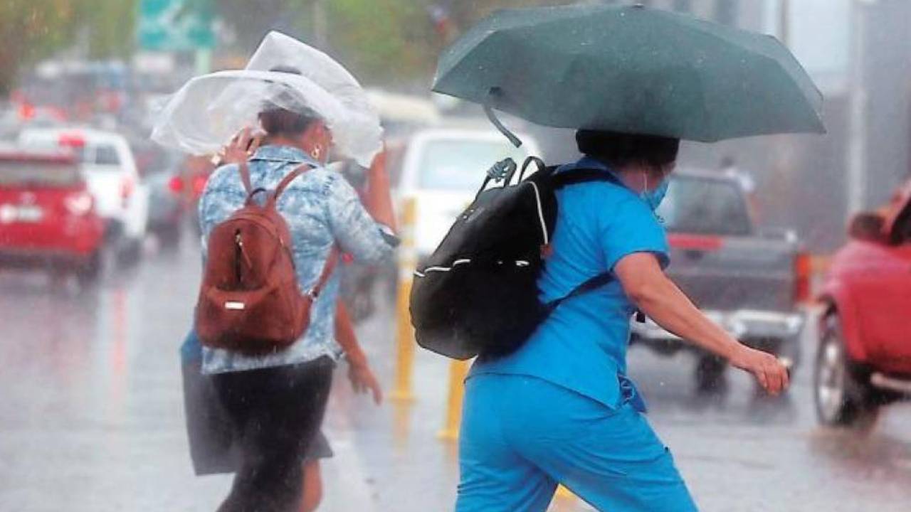 Imagen Principal de Nota: Día de la Madre con lluvias: En estas regiones de Honduras lloverá este domingo