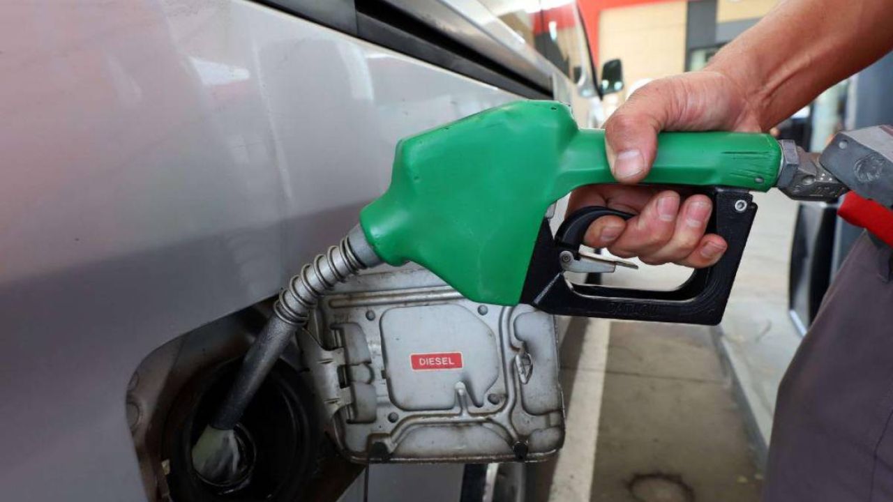 Imagen Principal de Nota: Autorizan nuevas rebajas en precios de combustibles en la segunda semana de mayo