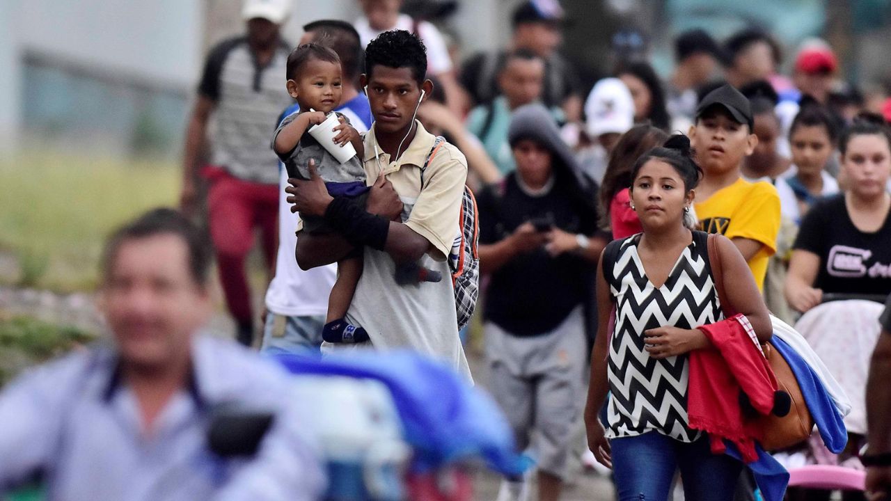 Imagen Principal de Nota: Congreso Nacional de Honduras amplía hasta 2024 la amnistía migratoria