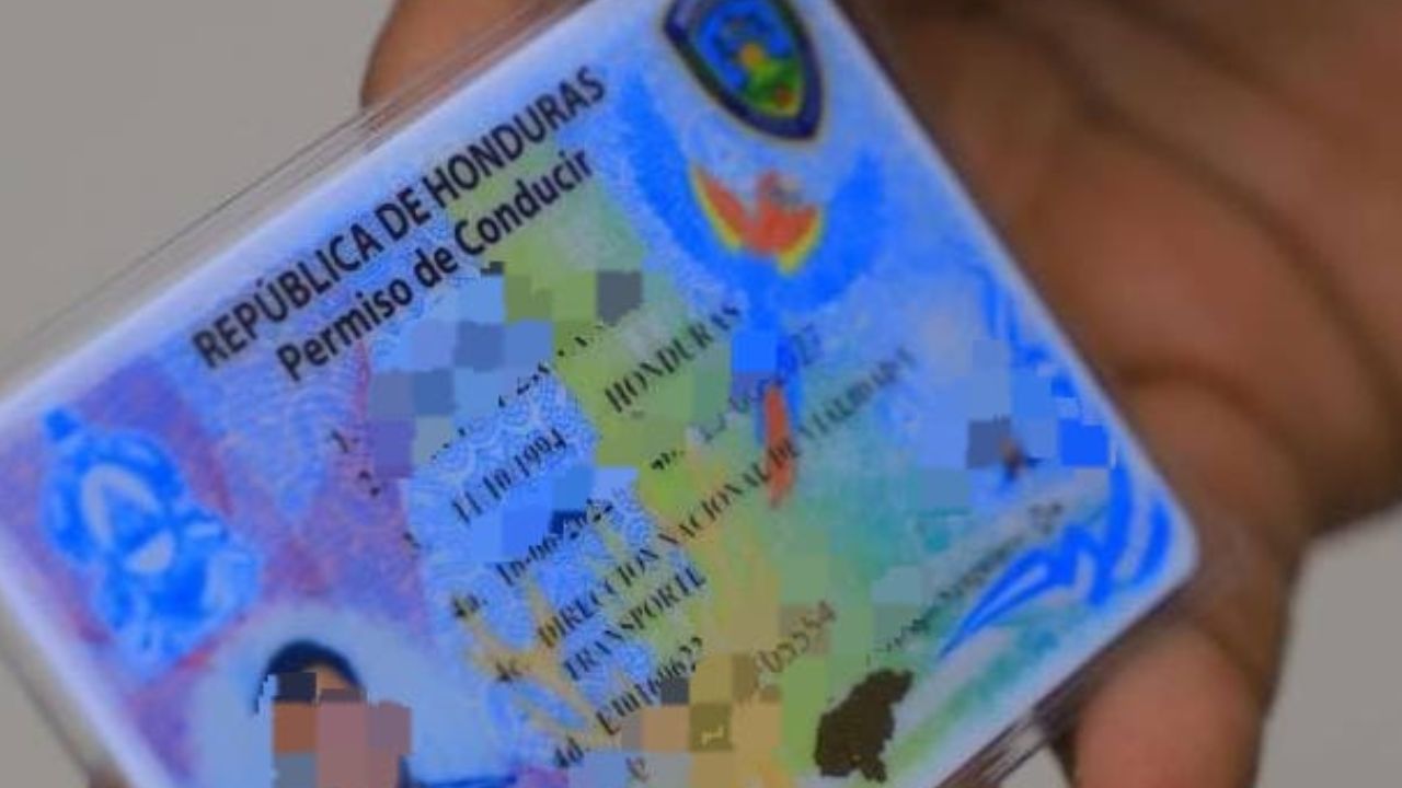 Imagen Principal de Nota: Nuevos requisitos que debes cumplir para obtener tu licencia de conducir por primera vez en Honduras