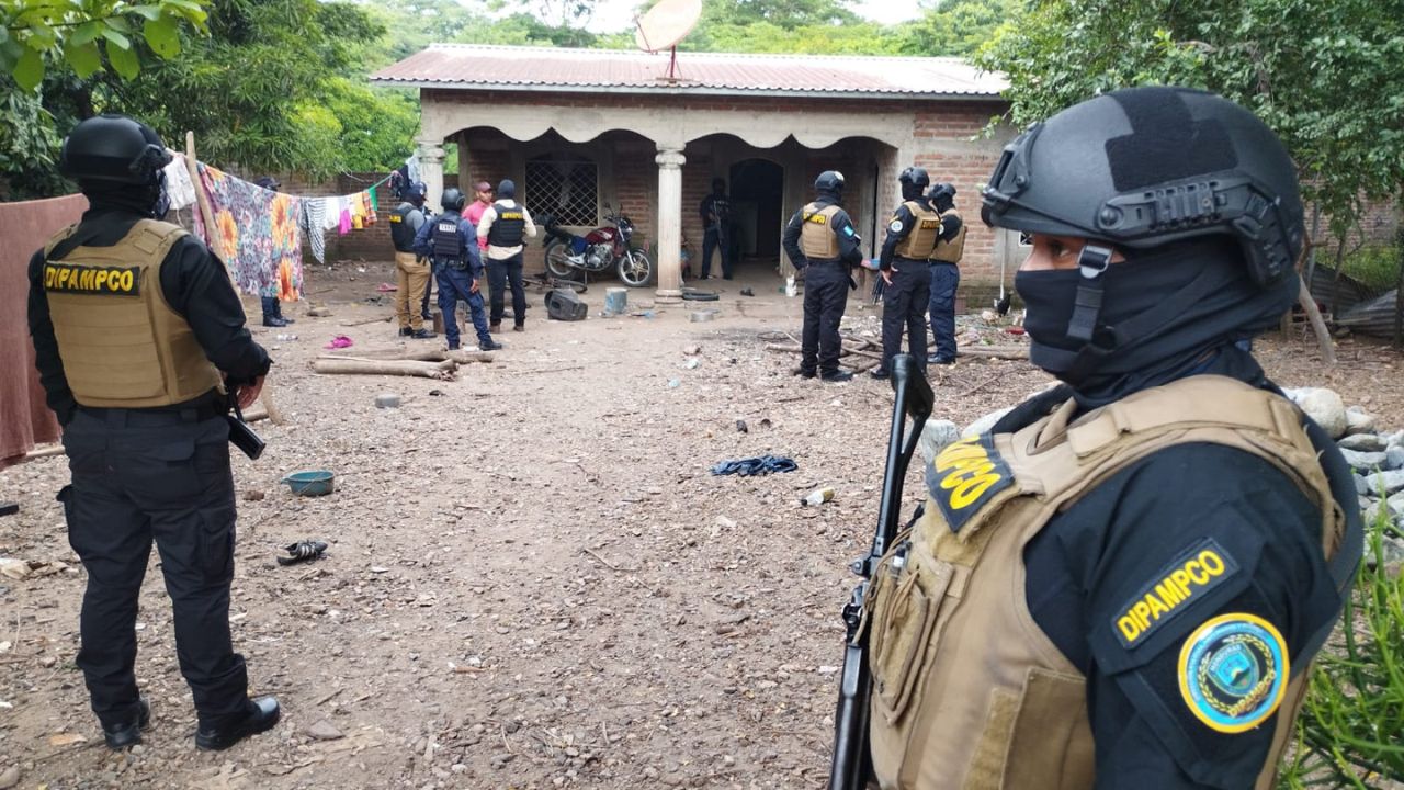 Imagen de Fiscalía asegura 51 bienes del Cartel del Golfo en Choluteca
