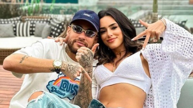 Imagen Principal de Nota: Neymar le fue infiel a su novia Bruna Biancardi, otra vez, y ella rompe el silencio