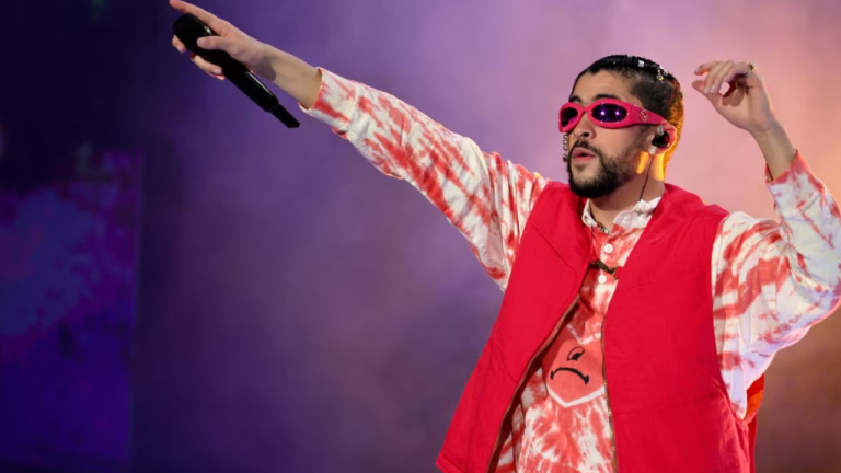Imagen Principal de Nota: Bad Bunny hará un estreno mundial en los Billboard