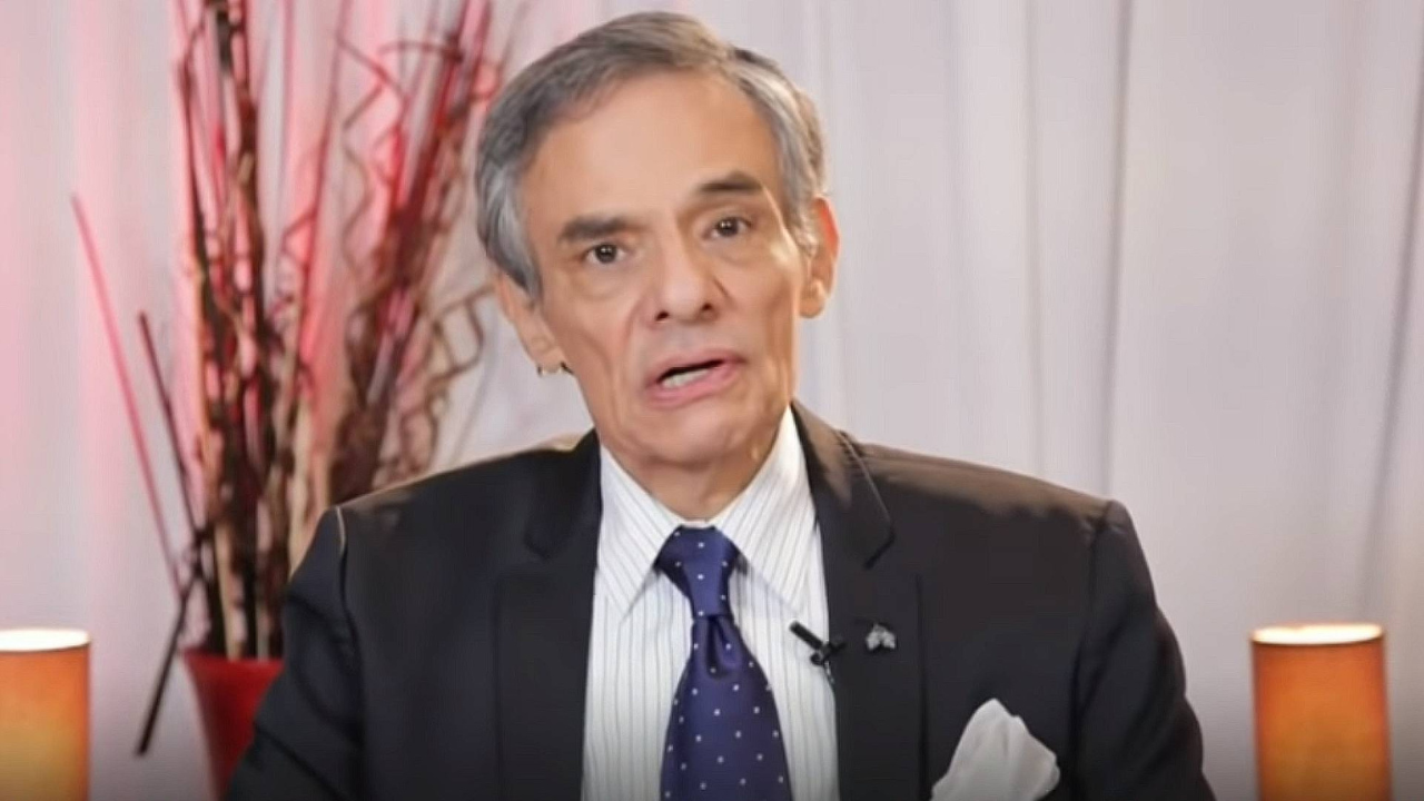 Imagen Principal de Nota: José José perdió su voz no solo por el consumo de alcohol