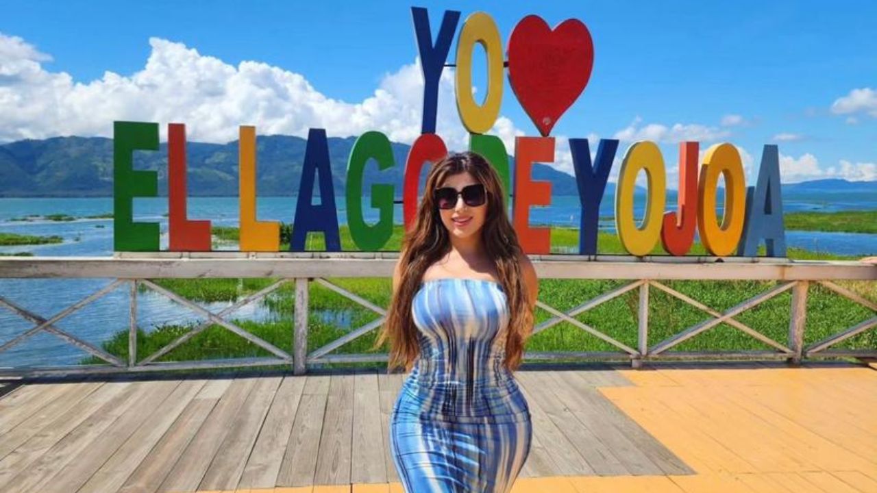 Imagen Principal de Nota: 'La Maestra de TikTok' disfruta la Semana Morazánica en Honduras