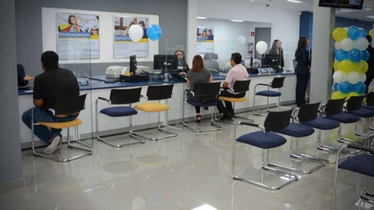 Imagen Principal de Nota: Bancos abiertos en Honduras 24 y 25 de diciembre de 2023