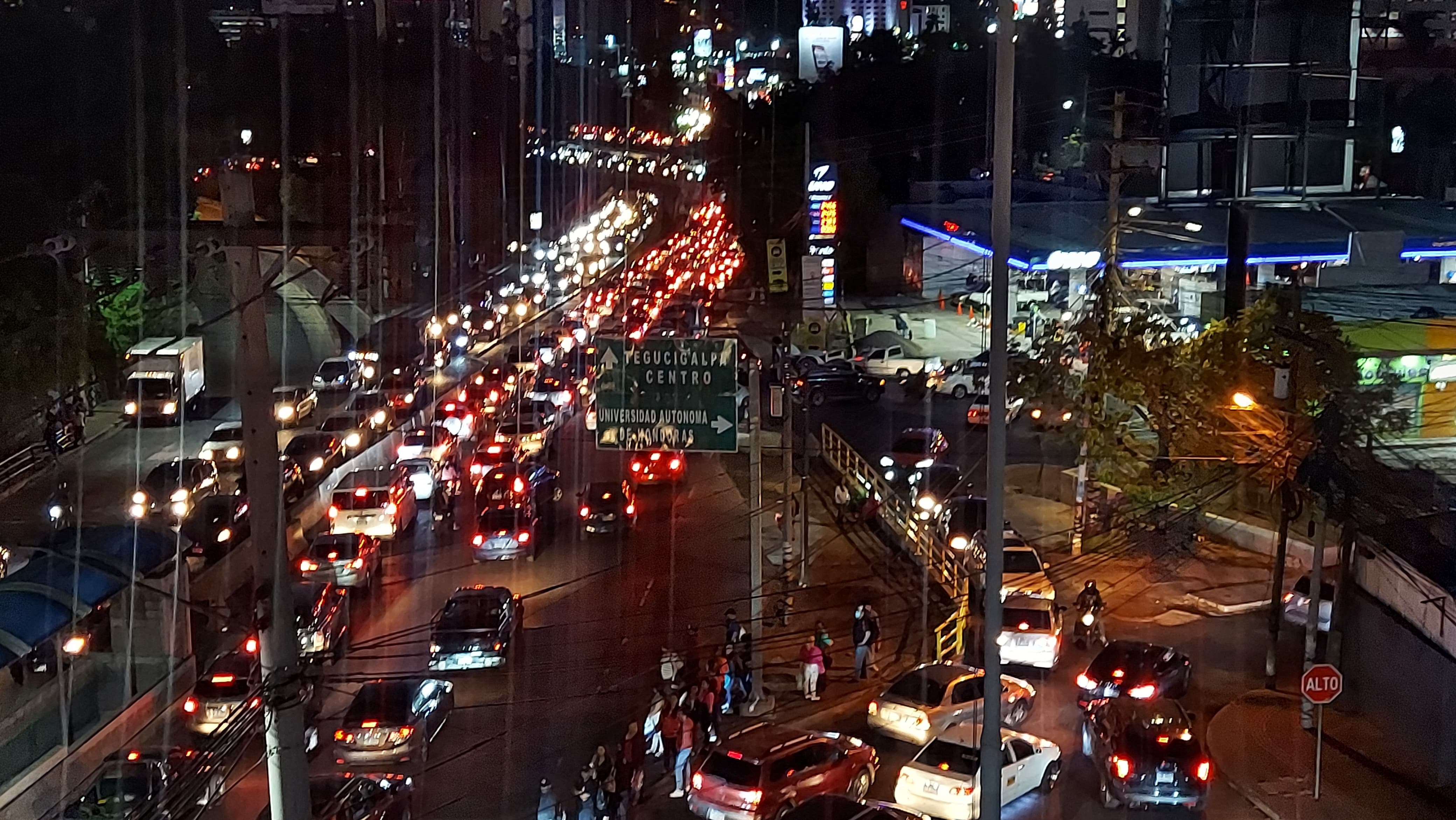 ¡Tráfico pesado! Calles cerradas en Tegucigalpa este jueves 15 de febrero de 2024