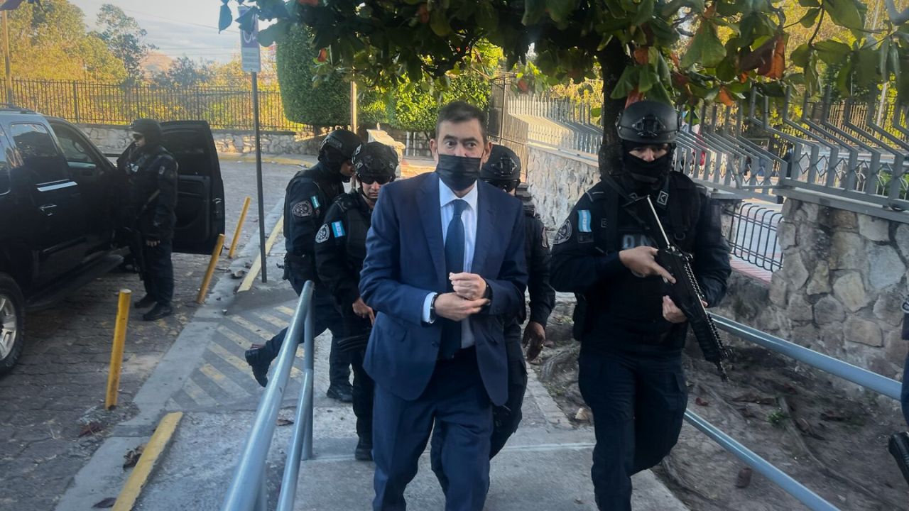 Imagen de Conceden extradición de Roberto Cosenza; él quiso ser juzgado en EE. UU.