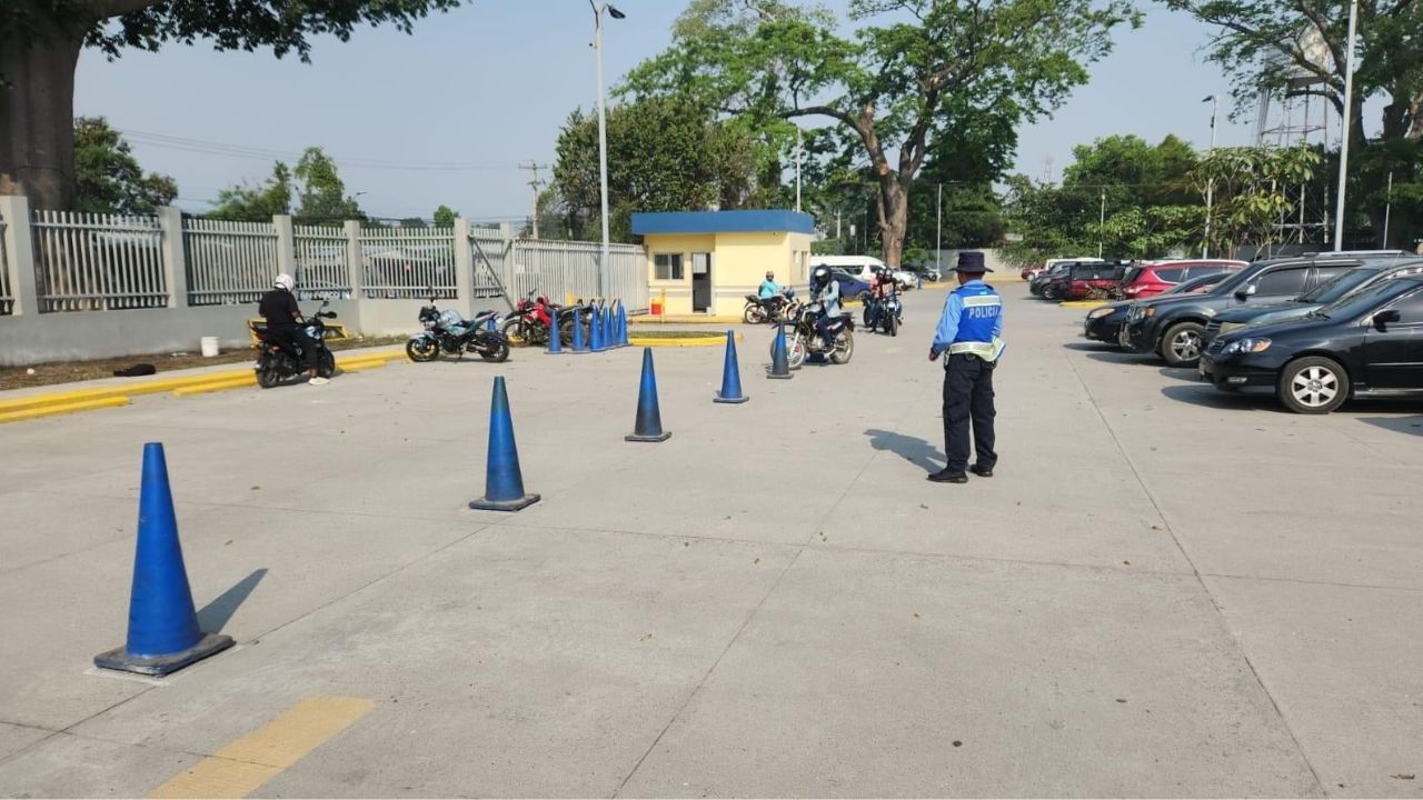 Imagen de ¿Cuántas oportunidades tienes para pasar el examen práctico de manejo?