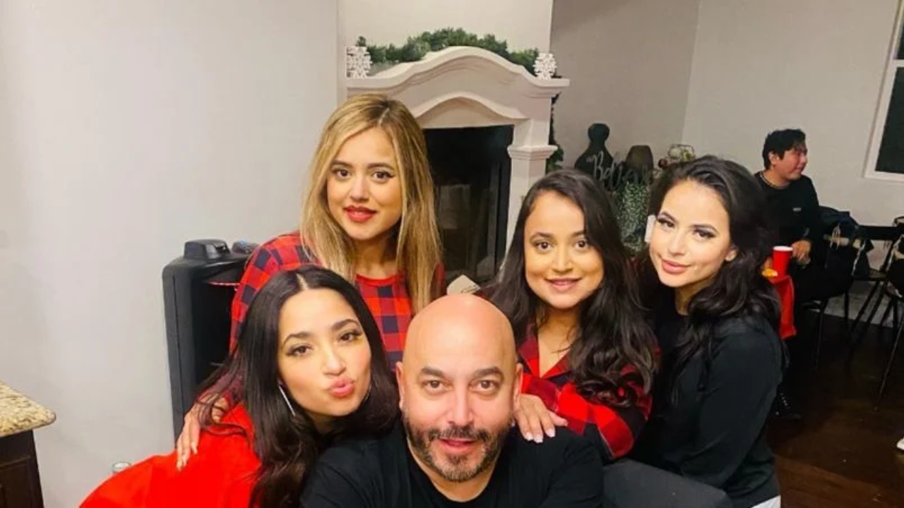 lupillo rivera y sus hijas