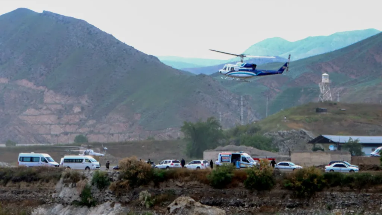 Búsqueda de vidas luego del accidente aéreo.