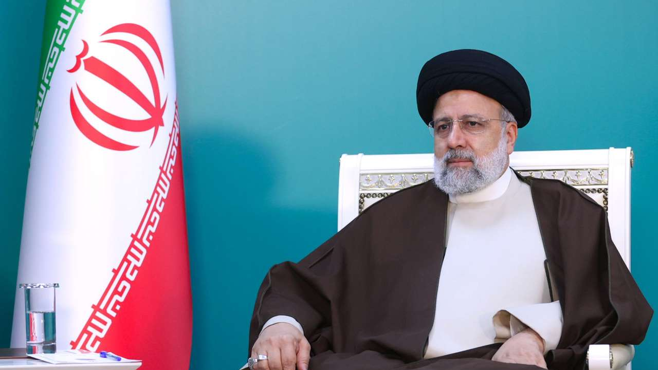 Imagen Principal de Nota: ¿Quién era Ebrahim Raisi,  edad, dónde y de qué murió?