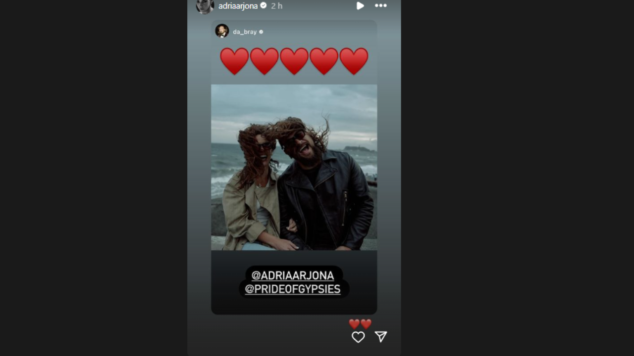adria arjona y su pareja jason momoa.