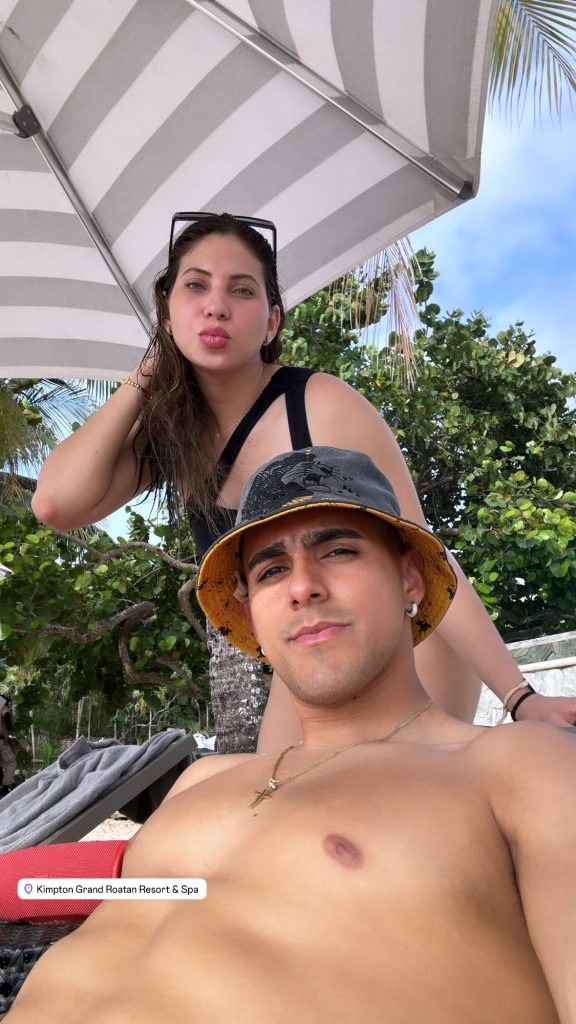 Luis Palma y su esposa Annie Córdova disfrutan