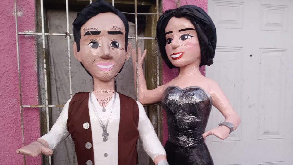 Ángela Aguilar demanda a Piñatería Ramírez por figuras de ella y Christian Nodal