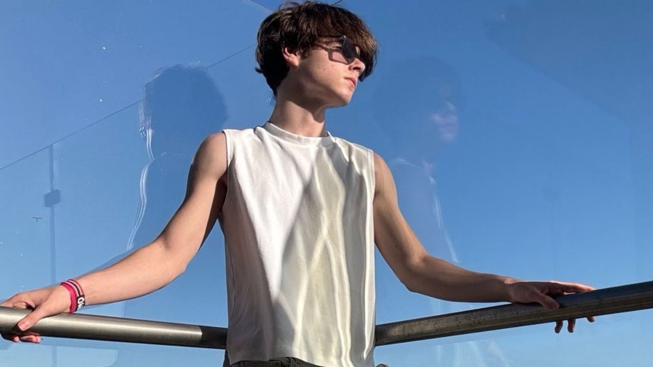 Imagen Principal de Nota: Hijo de Ricky Martin saca sus mejores pasos en trend de TikTok
