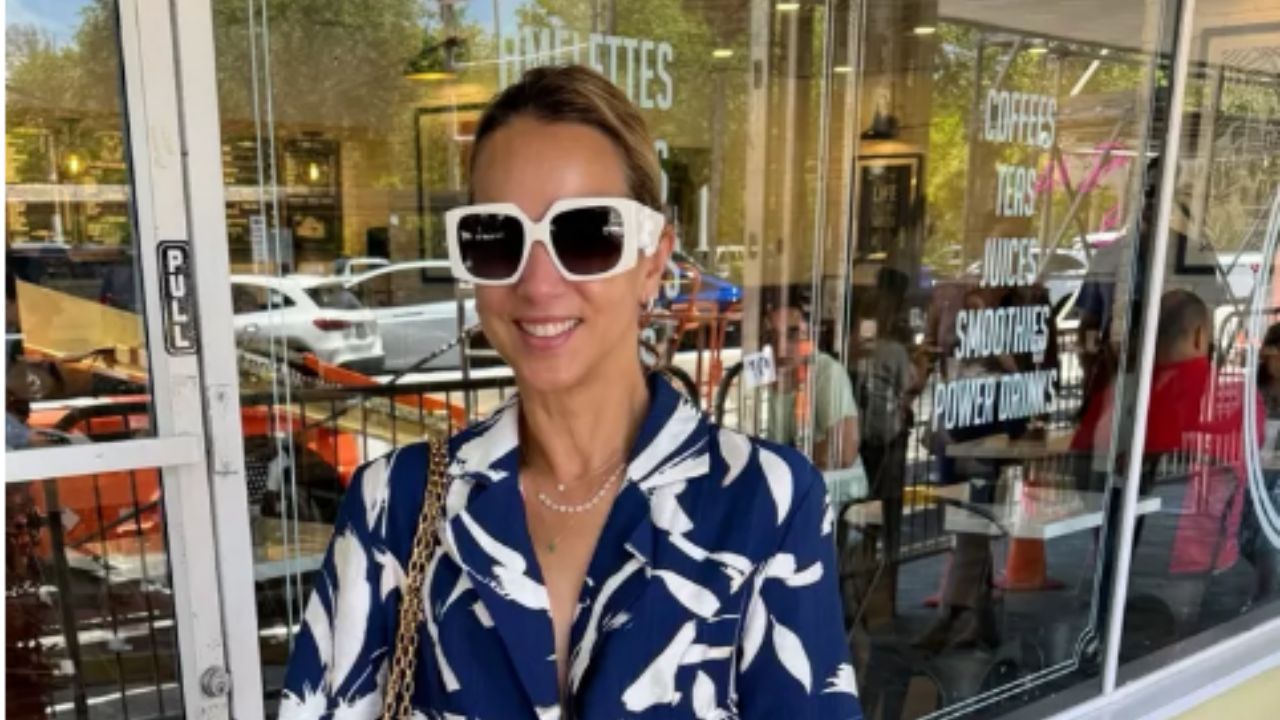 Imagen Principal de Nota: Adamari López hace  picante confesión en vivo