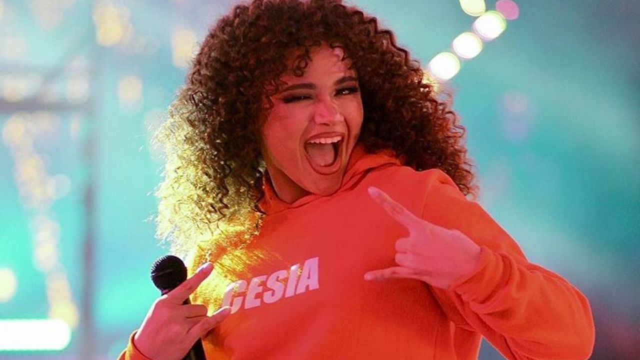 Imagen Principal de Nota: Cesia Saenz revela secreto sobre su final en 'La Academia'