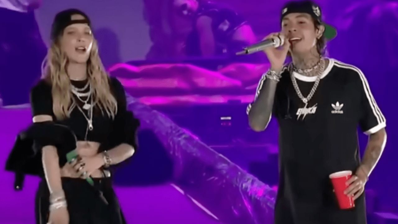 Imagen de Natanael Cano le pide beso en vivo a Belinda ¿se lo dio?